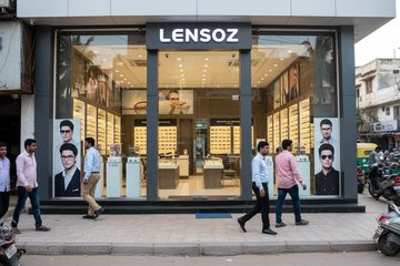 Lensoz store near me Pune